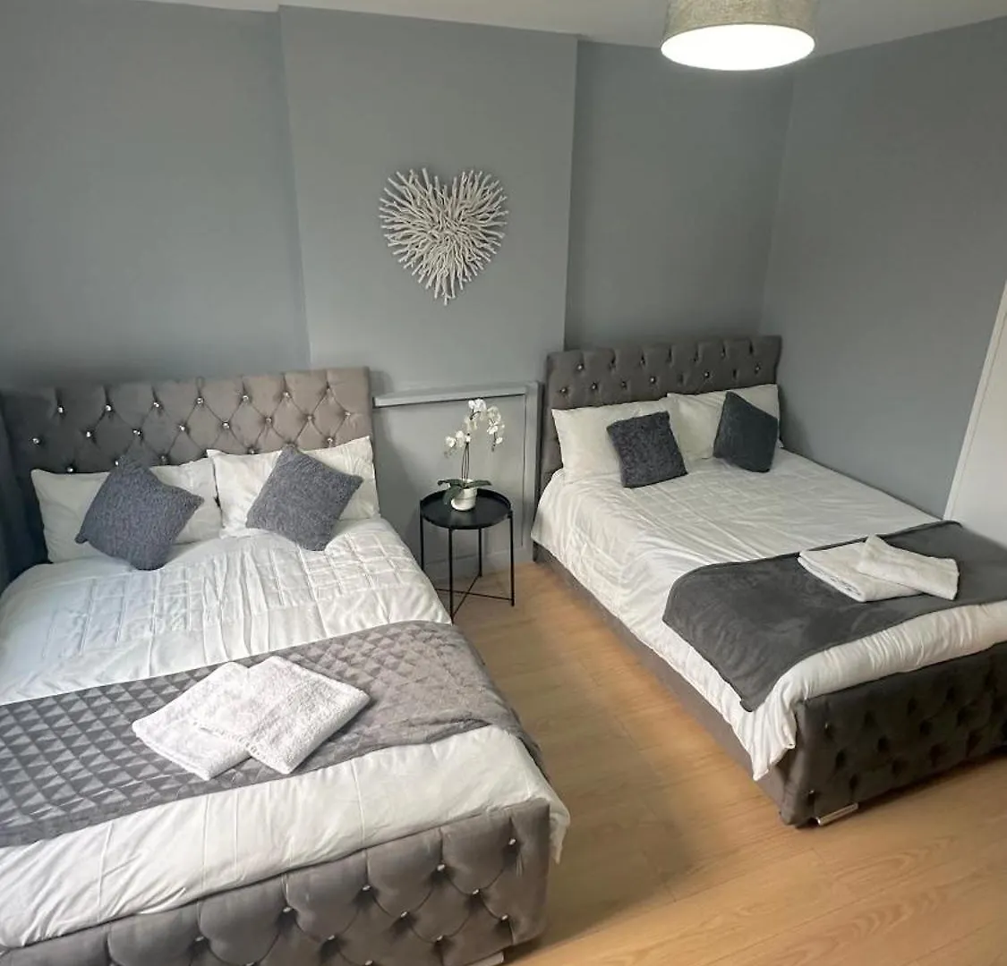 아파트 1 Bedroom Flat In Whitechapel, 런던