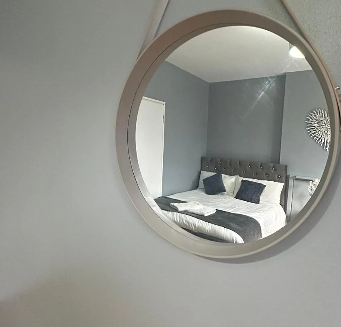 1 Bedroom Flat In Whitechapel, 런던