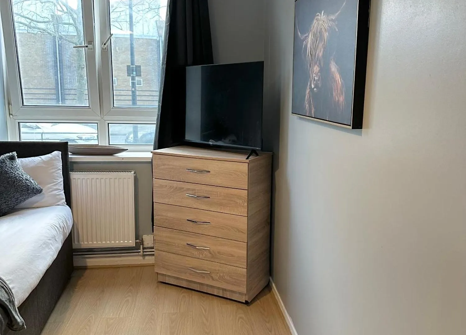1 Bedroom Flat In Whitechapel, 런던 0*,  영국